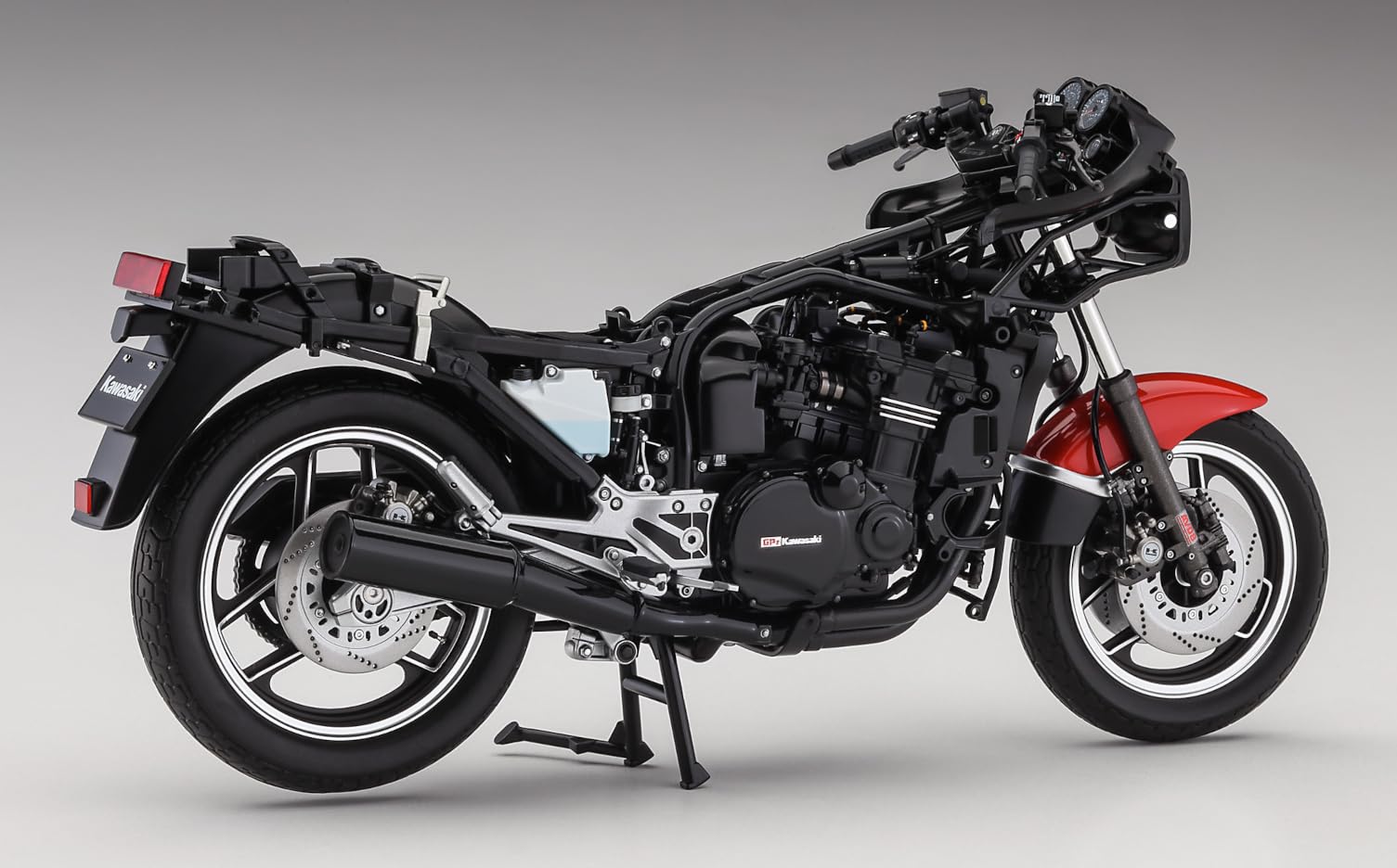Hasegawa 621519-1/12 Kawasaki GPZ900R 1984 - Maßstab 1:12