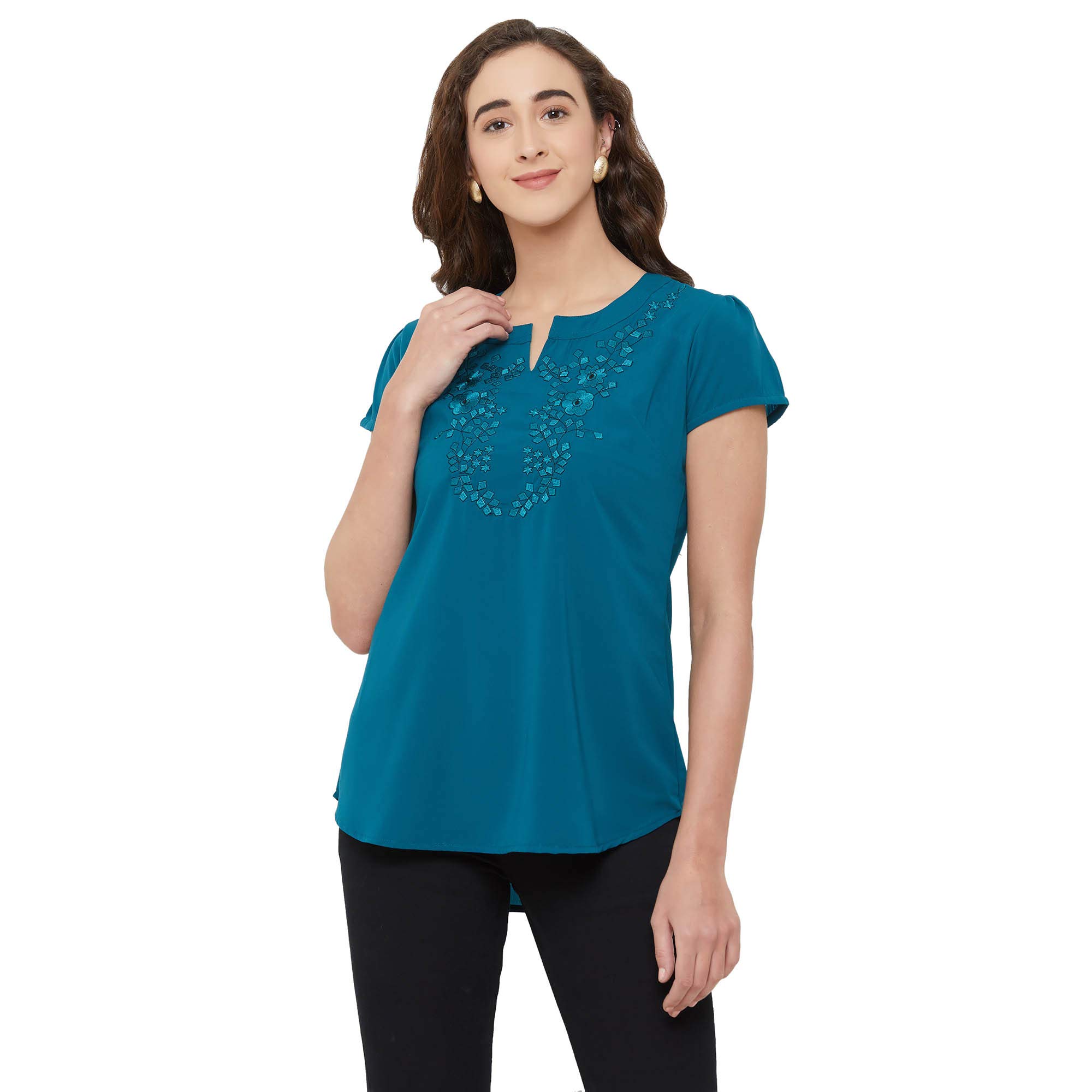 GO-4 ITGo.4.it Women's Top with Graceful Embroidery