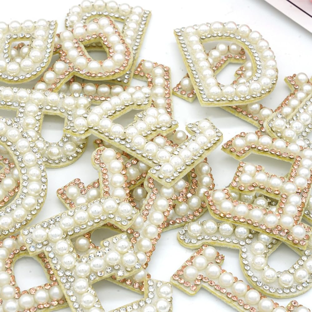 1 lot de patchs brillants tendance en forme de lettres de l'alphabet Bride - Avec perles et strass - À repasser - Pour sacs à dos, chapeaux, chaussures, jeans, accessoires de costume, coques