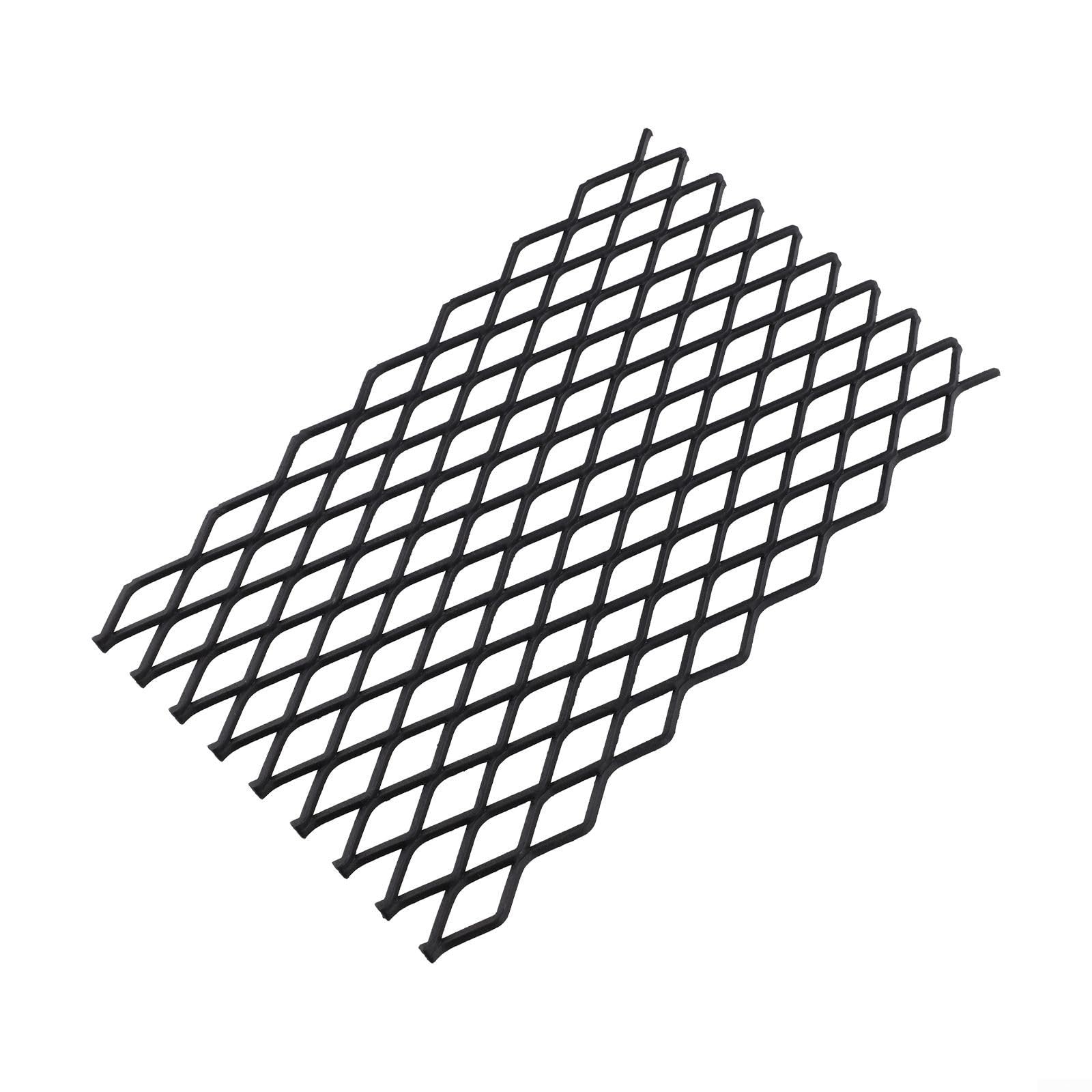 Duży stalowy ruszt 40 x 25 cm zapewnia długotrwałe płomienie