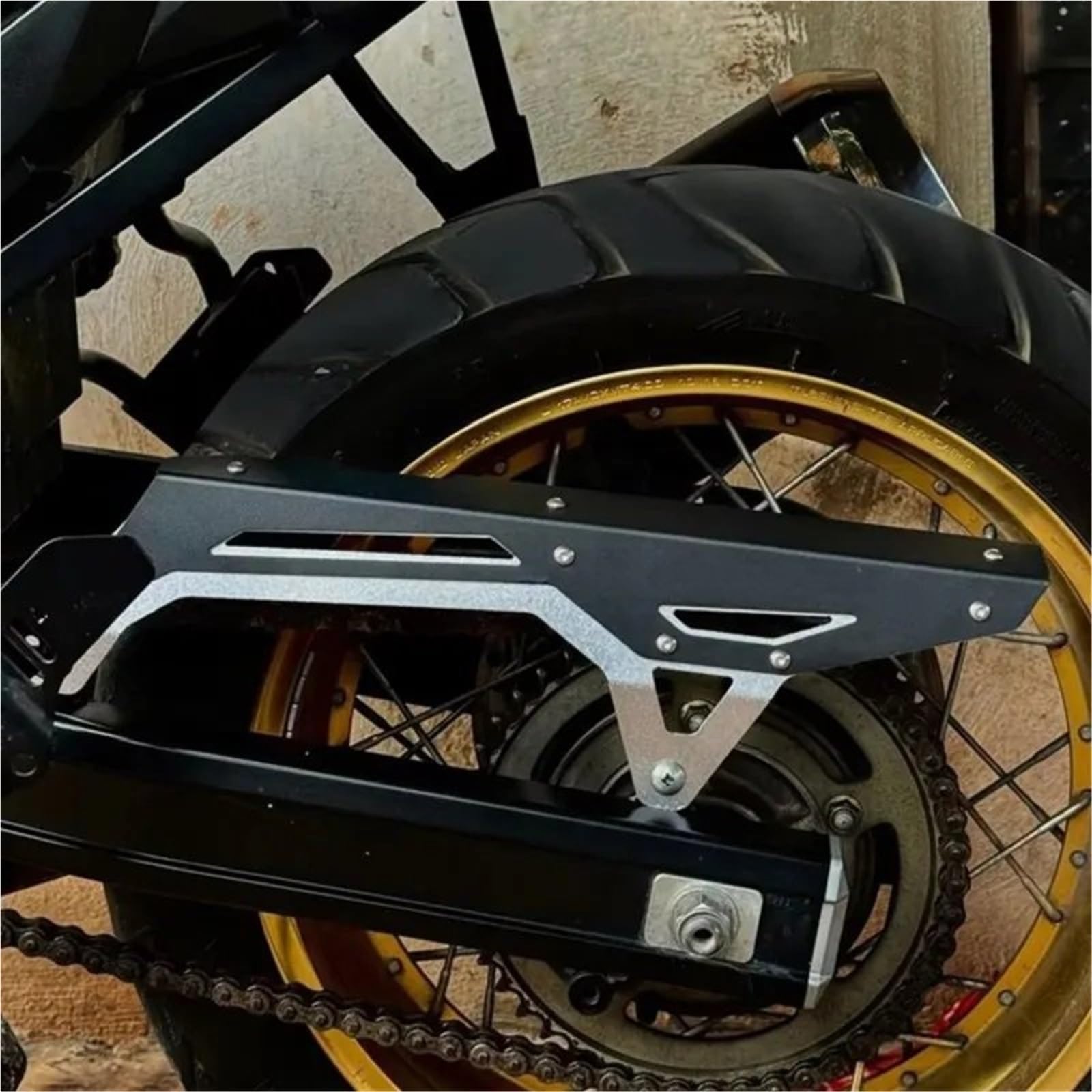 osłona zębatki silnika Pasuje do Suzuki DL650 / V-Strom 650 DL1000 / V-Strom 1000 SV1000N 2004-2024 Osłona łańcucha zębatki