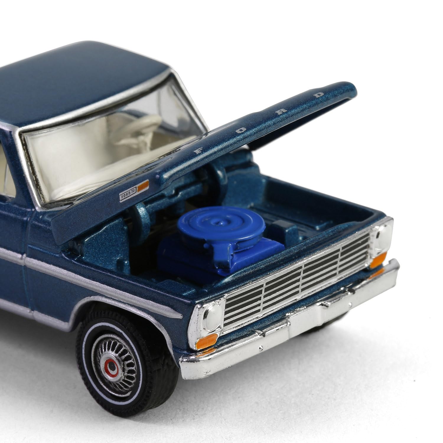 Greenlight 31180 (31180-B | 1:64 Hollywood Hitch & Tow Series 13 - Thelma & Louise - 1966 Thunderbird Cabrio - Staubbedeckt (Top-Down) mit 1967 F-250 & geschlossenem Autotransporter