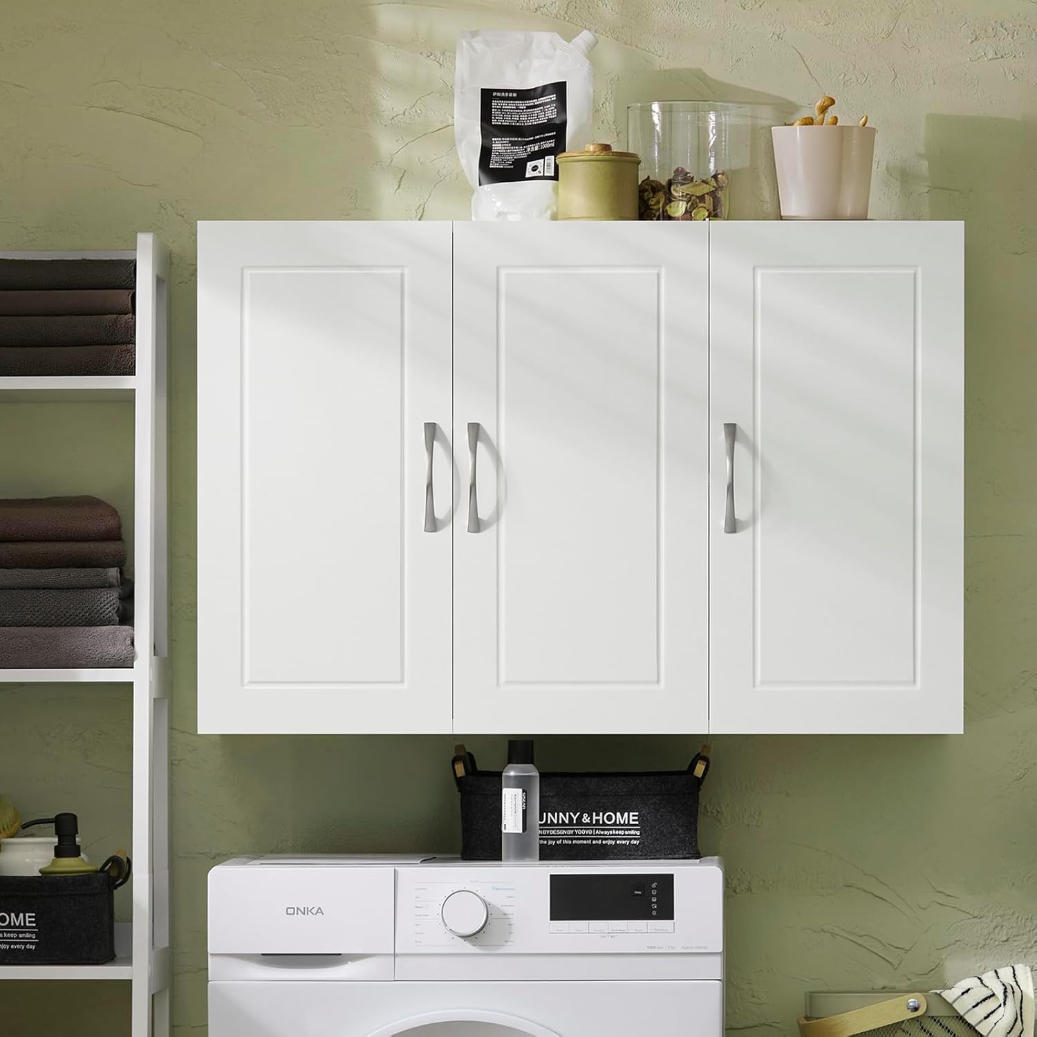 3-Doors Bathroom and Laundry Room Wall Cabinet with Adjustable Shelves, Medicine Cabinet, Wall Mounted MDF Storage Organizer Over Toilet or Washer, White, HUS-FRG231-L