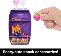 Vista 4 de Monster High Muñeca y juego Lagoona Blue Scare-adise Island Snack Shack con accesorios de comida y bebidas que cambian