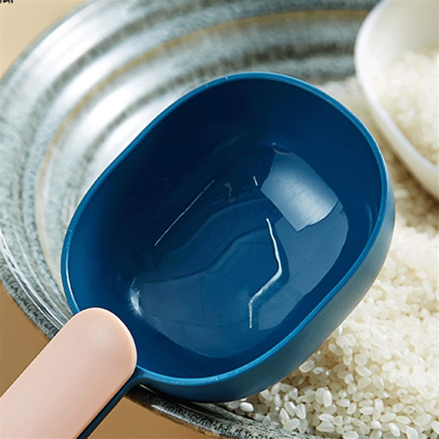 scoop 4-color Sealed Plastic Spoon Five-piece Multi-function Kitchen Measuring Plastic Spoon Cereal Spoon Cereal Ice Cream Coffee Spoon soup spoon (Color : A), 20010125 (E)