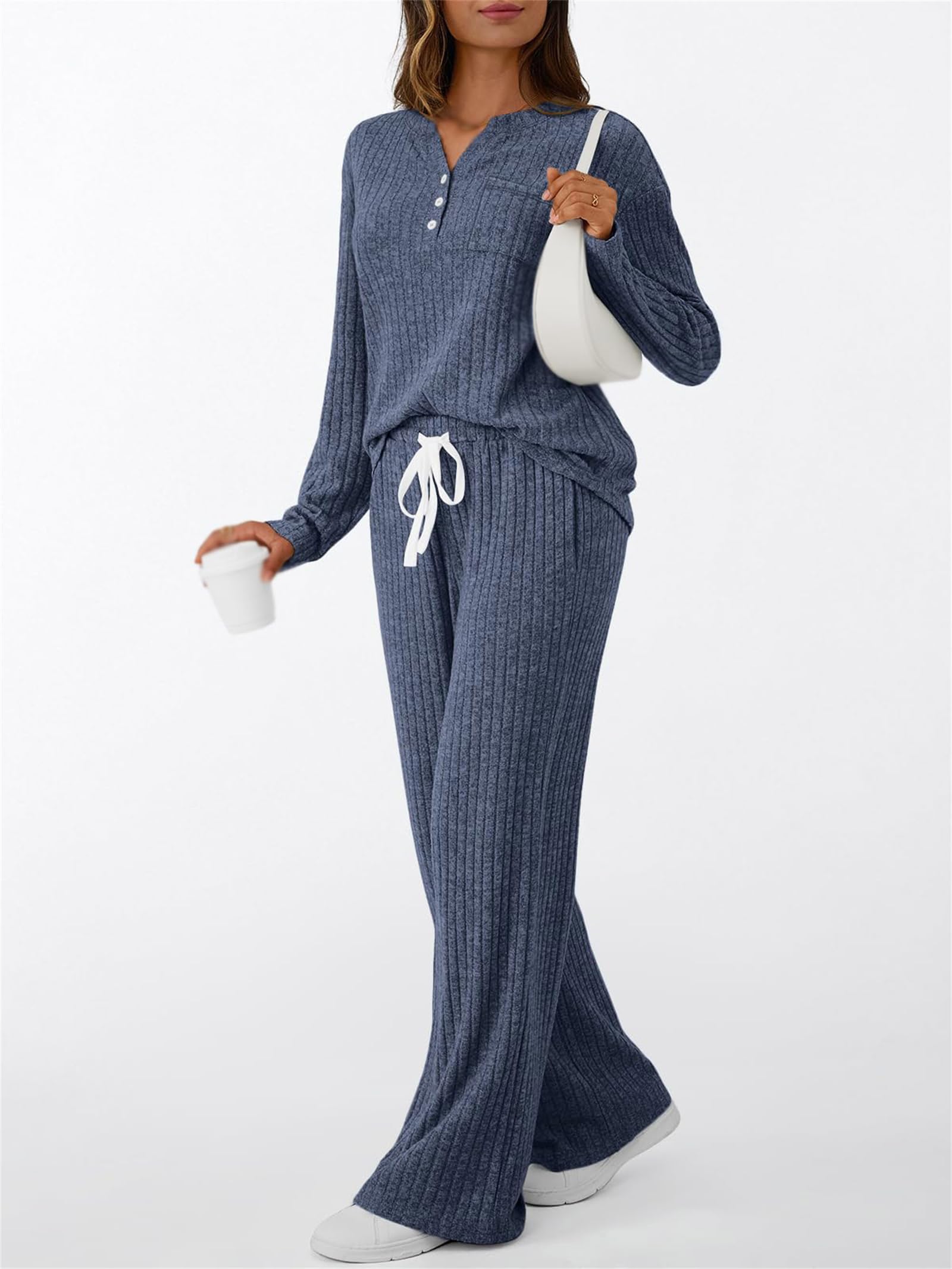 Generisch Damen Winter 2025 zweiteiliges Lounge-Set, Trainingsanzug, passender Pyjama, ideal für Reisen und Urlaub, Herbstmode mit Taschen.