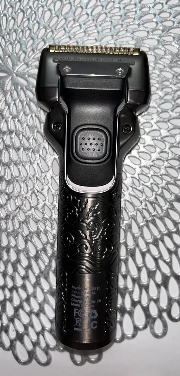 Electric Shaver for Men, Rechargeable Foil Shaver, Black, Model CS615, 2H Charging Time
