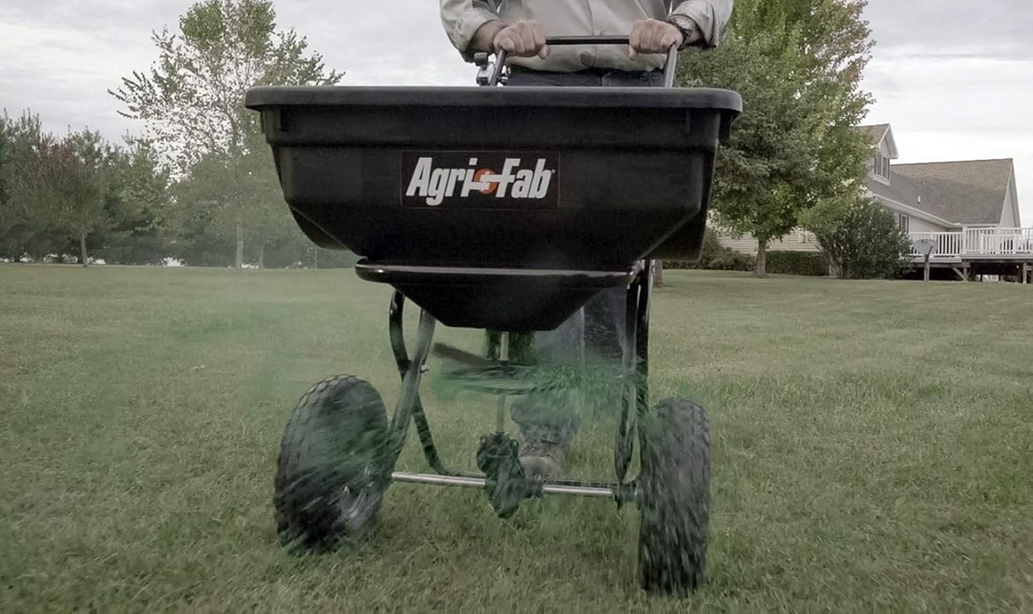 Agri-Fab 85-Pound Push Broadcast Spreader 45-0388 , Black : Hand Spreaders : Patio, Lawn & Garden