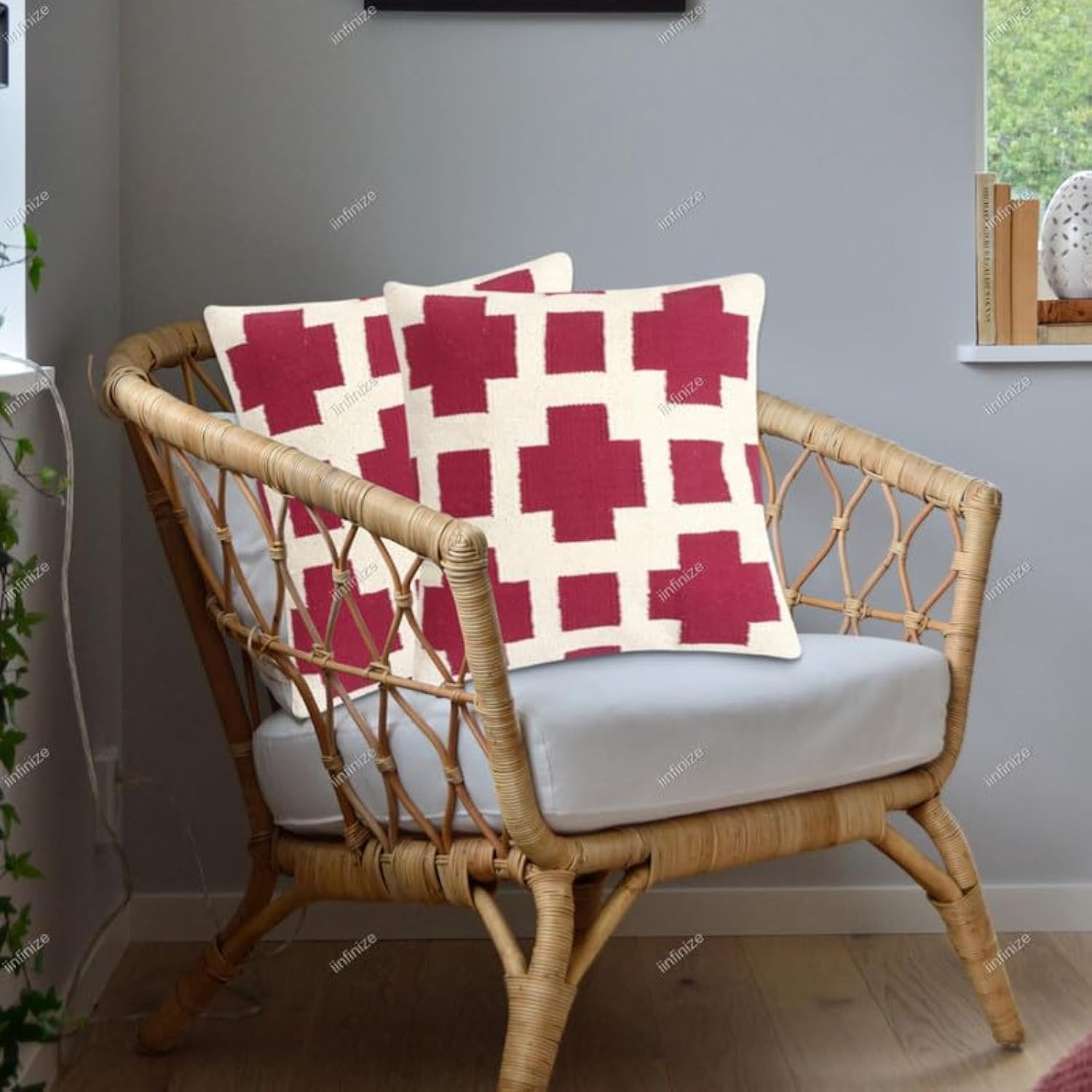Housse de coussin coton 50x50 cm pour rénover un canapé usé et décorer le salon
