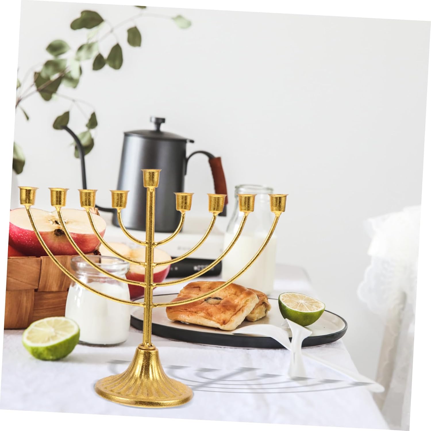 Vintage Golden Hanukkah Menorah Candle Holder Iron Art Multi-arm Candelabra for Jewish Festival Home Decor and Chanukah Celebration