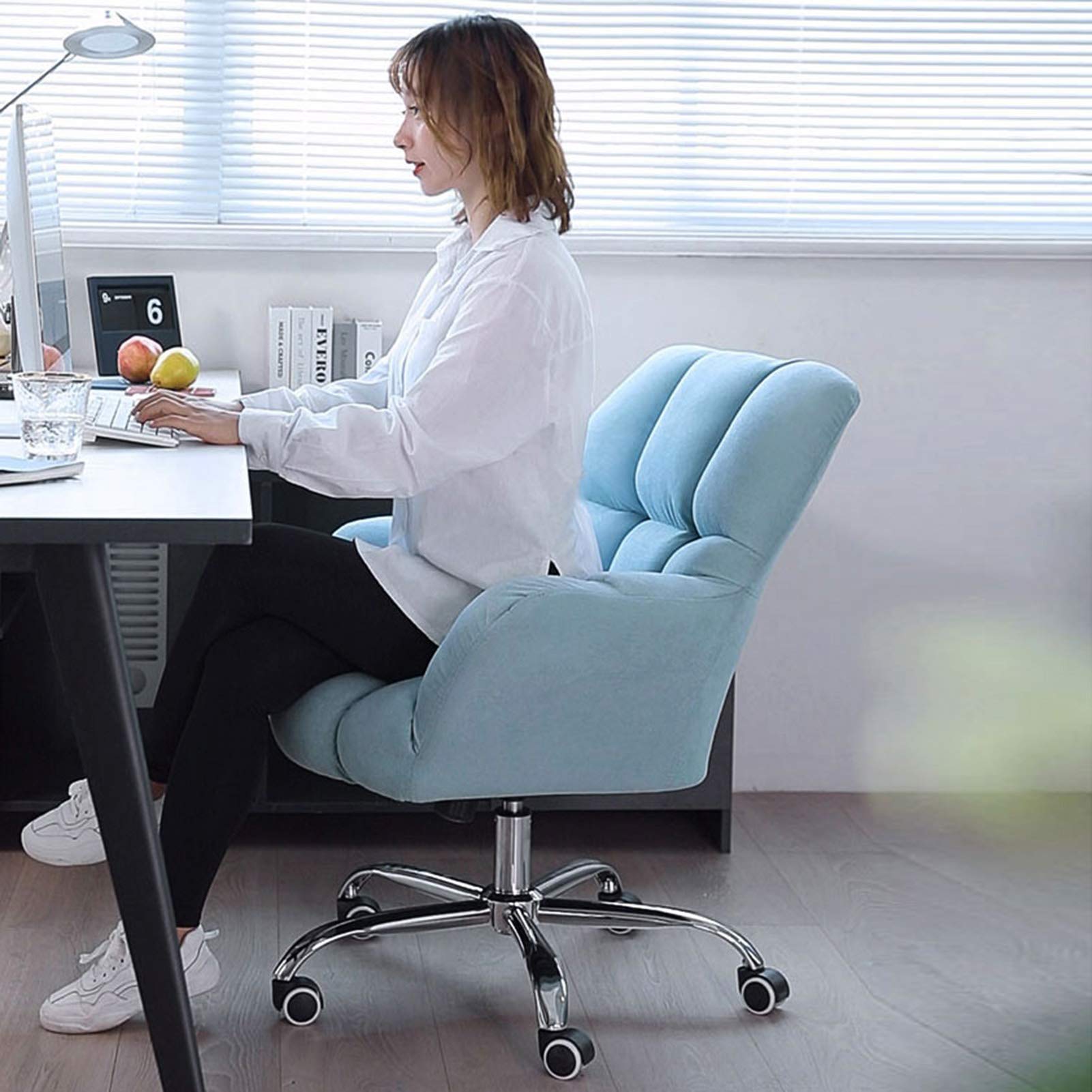 Ergonomiczne aksamitne krzesło do biura domowego z podparciem środkowego oparcia i uroczym różowym wzorem, nowoczesne krzesło biurkowe z ramionami, do sypialni dziewcząt, obrotowe krzesło komputerowe,