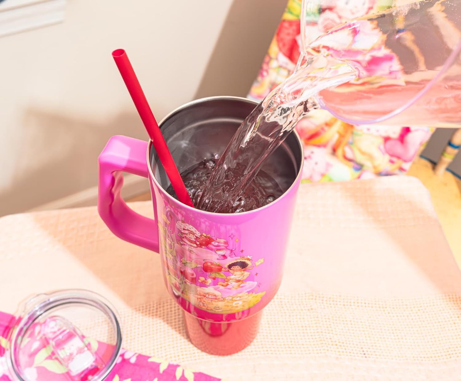 Silver Buffalo Care Bears and Strawberry Shortcake Ombre Double Walled Stainless Steel Tumbler with Handle, Fits in Standard Cup Holder, 40 Ounces - Image 7