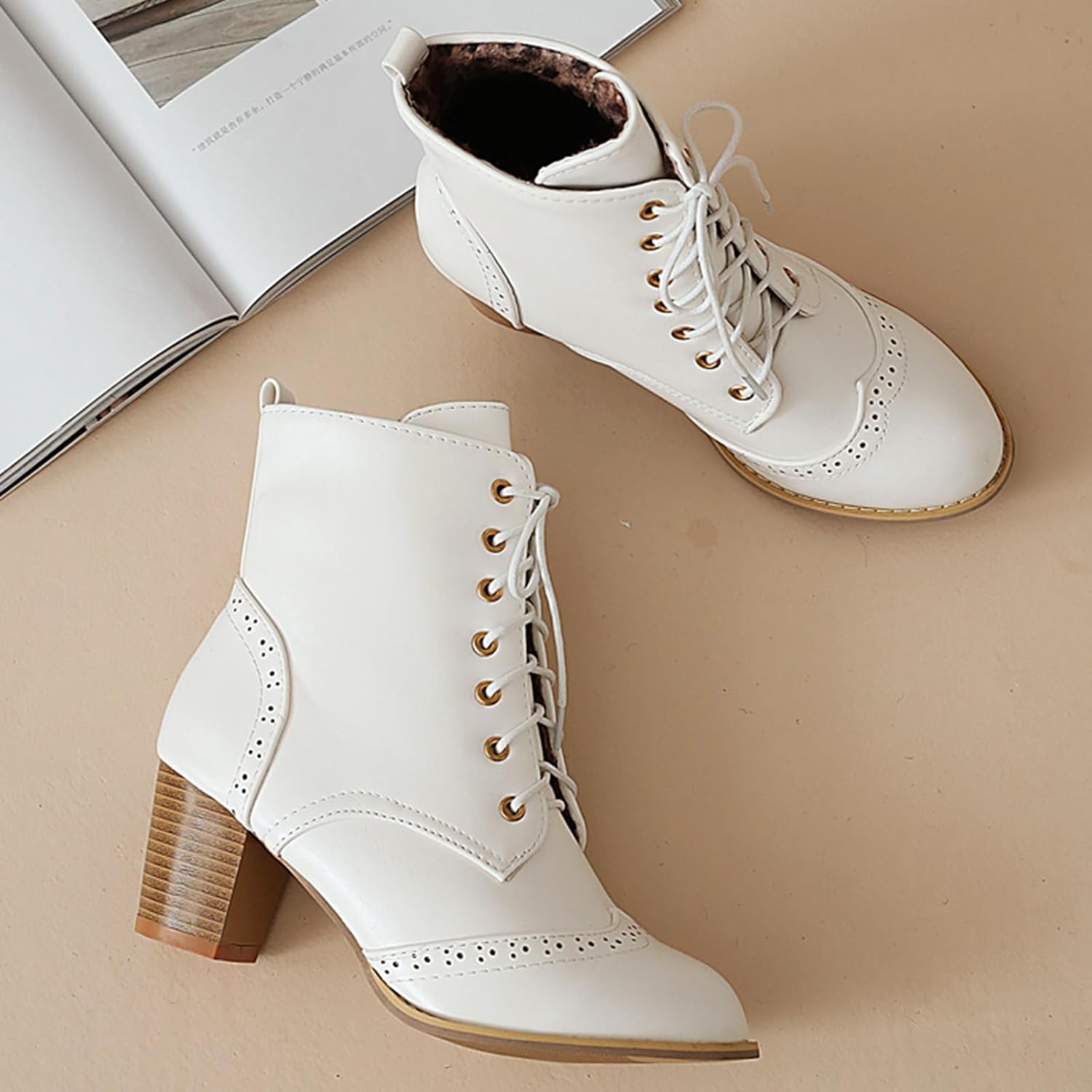 UniqueStride Women's Brogue Ankle Boots Lace Up Bootie with Chunky... - 第 12/35 張圖片