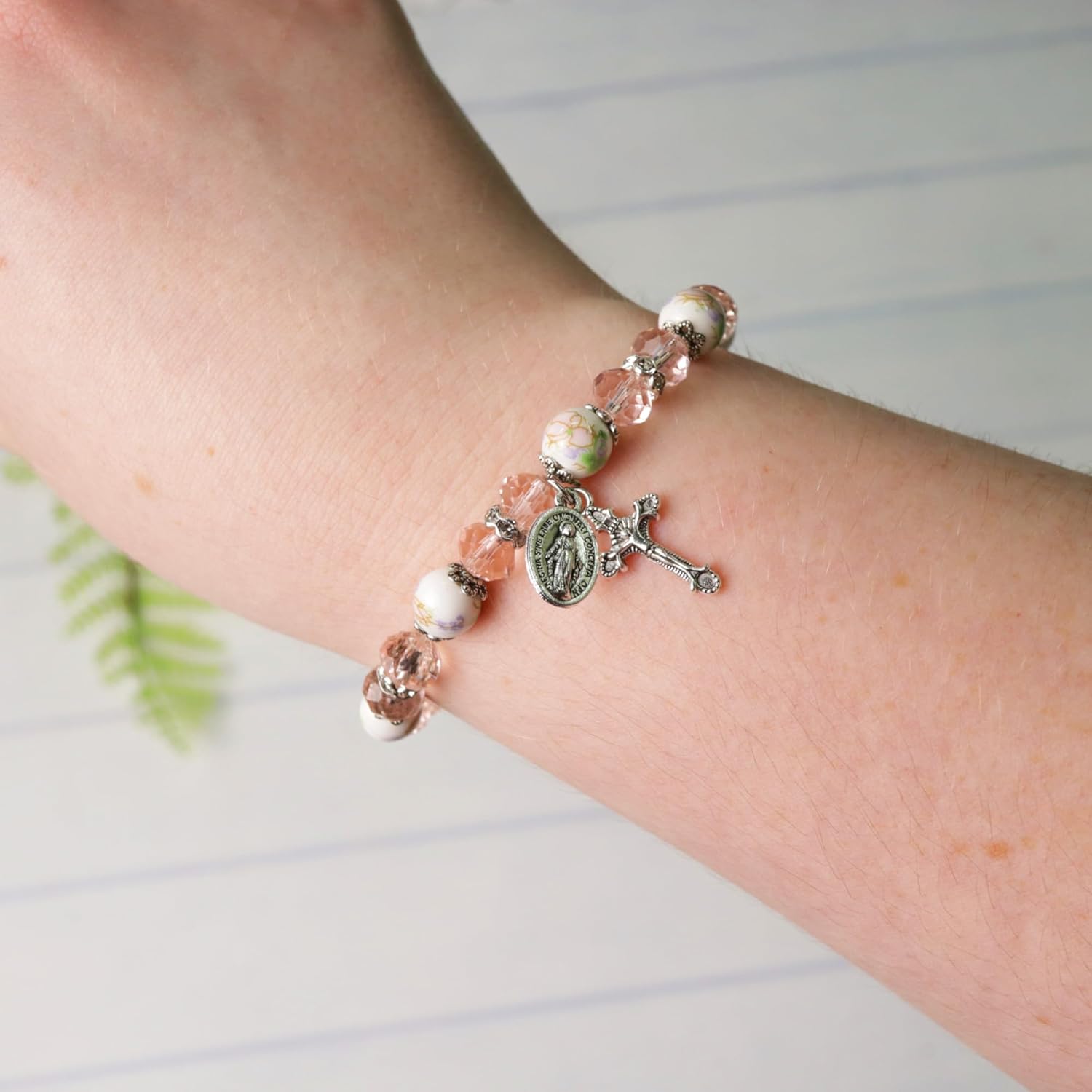 Needzo Pink Miraculous Medal Bracelet, Glass Floral Beads with Metal Crucifix Pendant, Catholic Gifts for Women, 7.5 Inches, Stretchable - Image 2