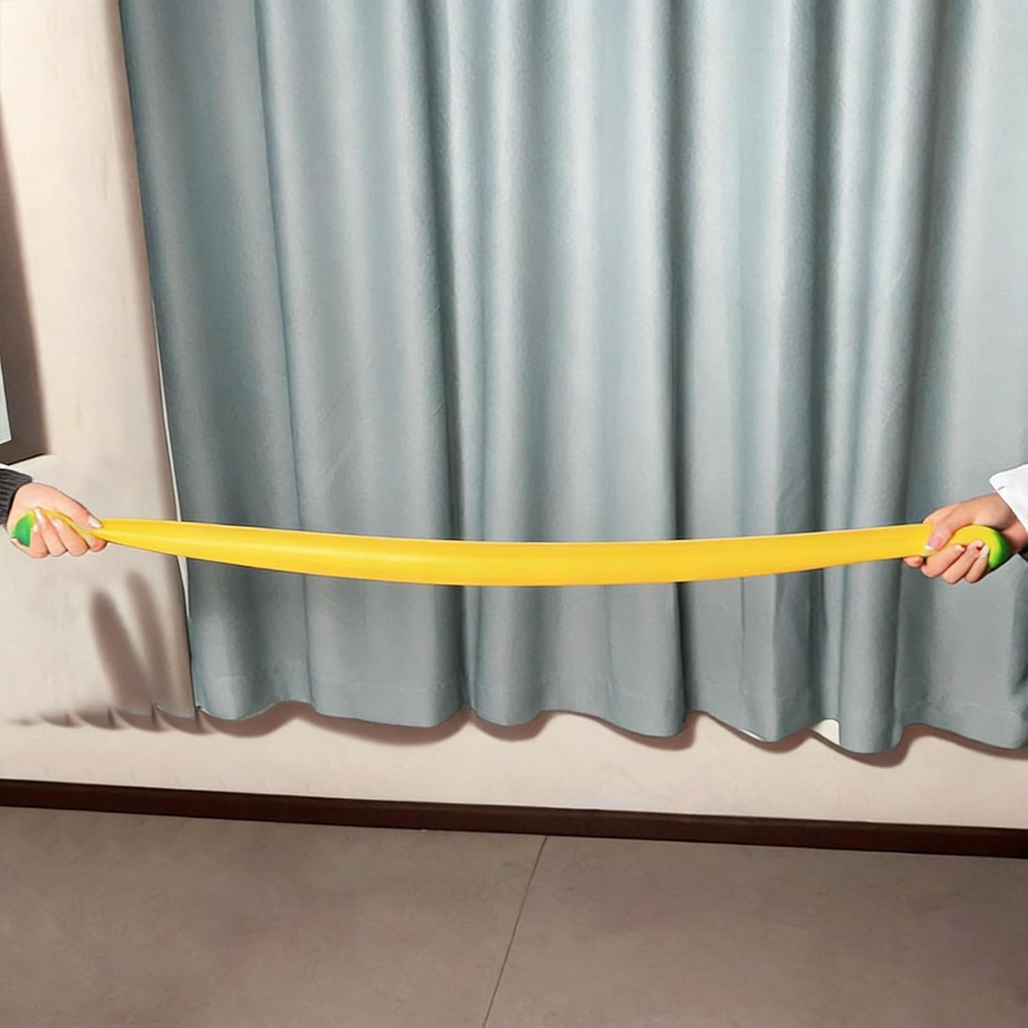 Giant Banana Squishy, Jumbo Banana Squishy Fidget Toys, Soft Banana Stress Toy for Stress Relief and Enhancement for Work School (Small-7in)