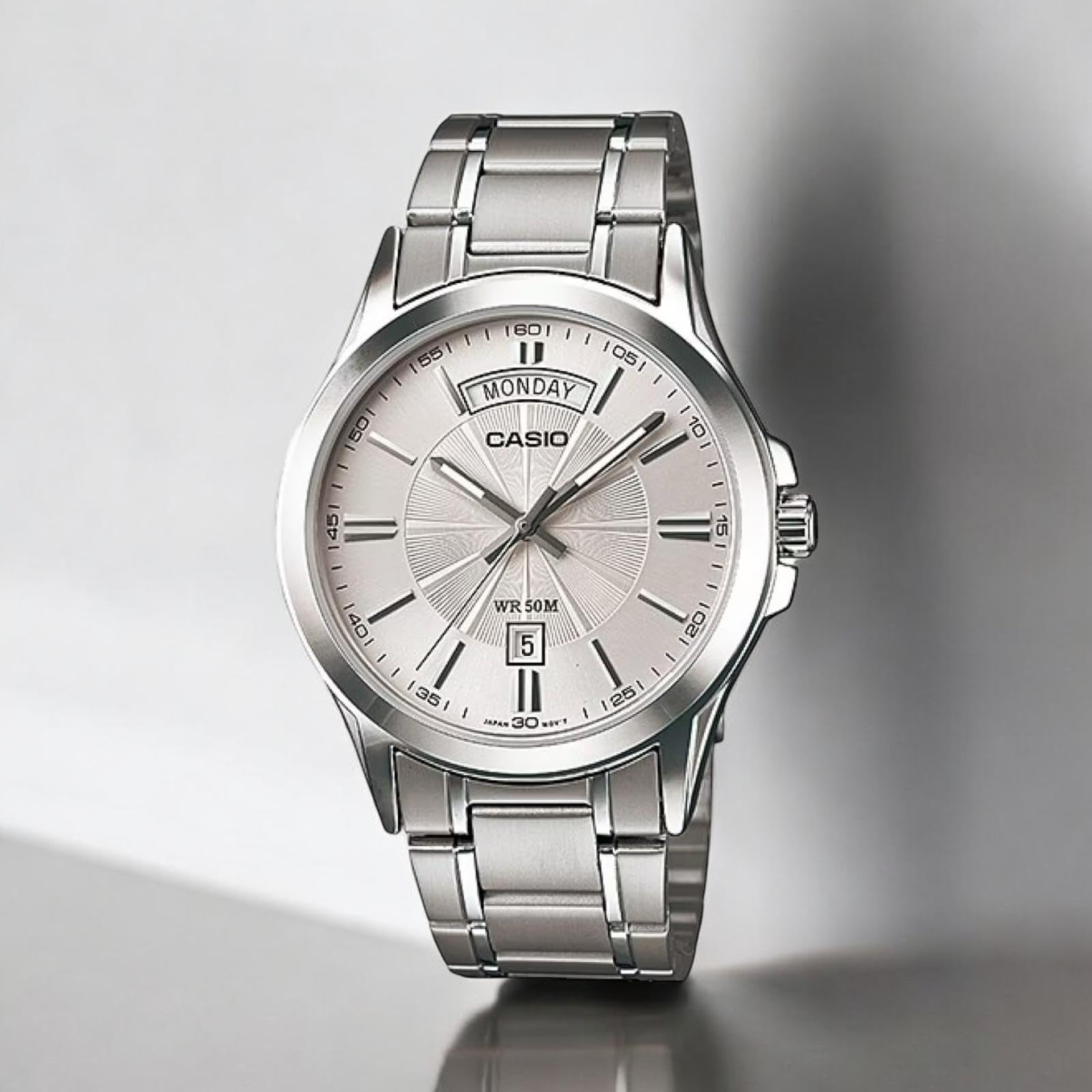 CASIO MTP-1381D-7AVDF - Reloj analógico, Hombre, Color Plata