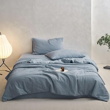 Cooling Blanket for Summer Sleep Manta Fr a - Lightweight & Soft Absorbs Body Heat Enhances Sleep Quality Breathable Green 200x230cm Sweat Relief Perfect for Hot Nights