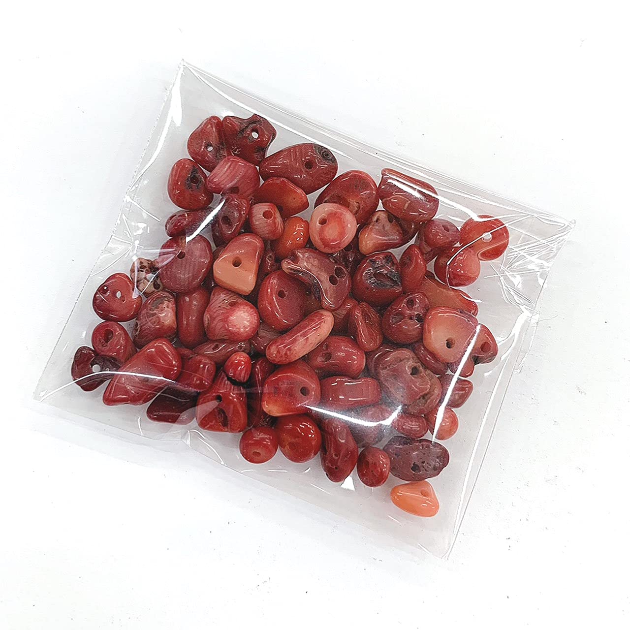 Amazon.co.jp: 山珊瑚 さざれ石 20g 穴あき 天然石 パワーストーン