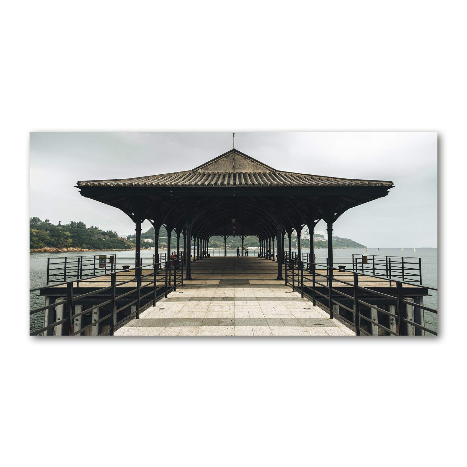 Déco murale acrylique glass muelle en Hong Kong 120x60 cm pour habiller un grand mur vide