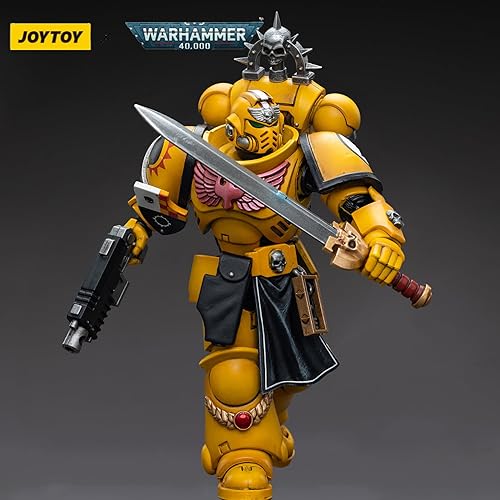 Miniatura 4 de JOYTOY 118 Warhammer 40,000 Figura de acción Imperial Fists Teniente con Power Sword Collection Modelo (4.8 pulgadas)