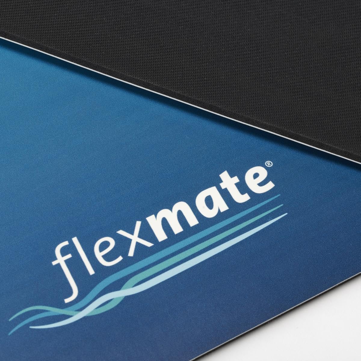 Basemat Pro | Fitness- und Gymnastikmatte – rutschfest, 183x61cm, 5mm, Naturkautschuk & veganes softes Leder, inkl. Baumwoll Tragetasche, Yoga Fitness Pilates Matte