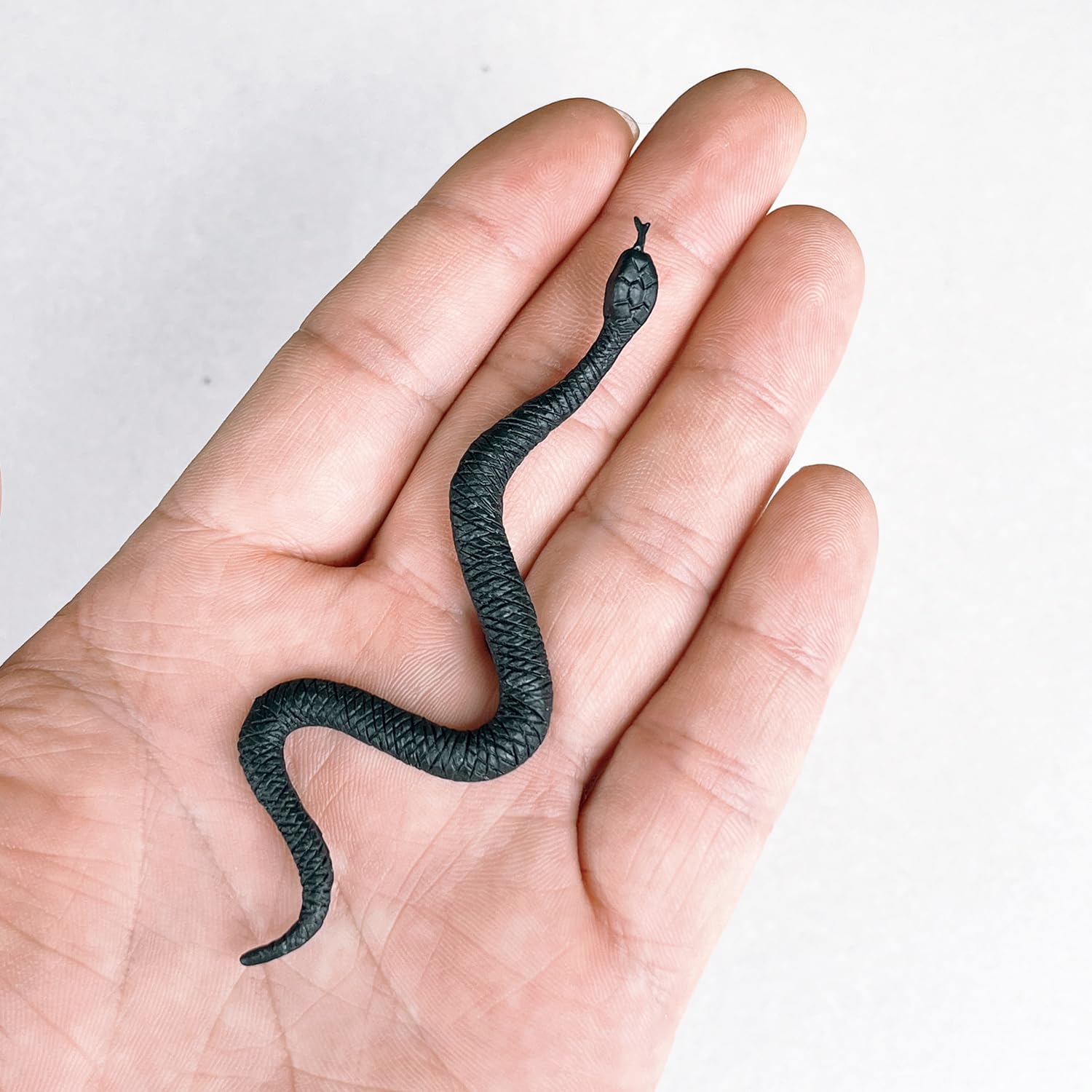 Miniature Black Snake, Halloween Miniatures, Fairy Garden Accessories, Soft Plastic Black Snake, Halloween Craft Supplies, Terrarium Supply (5PCS)