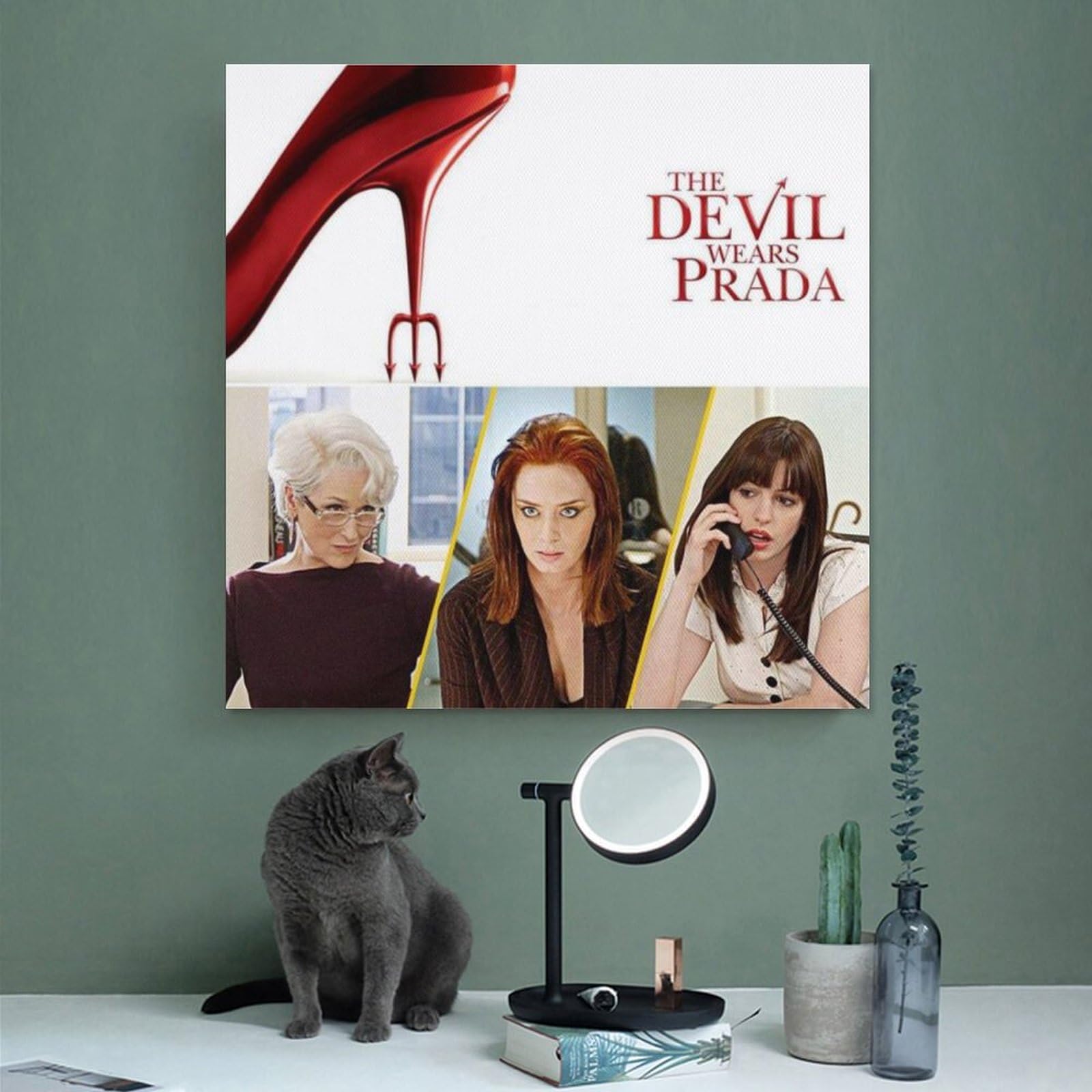 オリバーガル　PRADA プラダ　アートパネル　絵画 Amazon.co.jp: 映画ポスタープラダを着た悪魔 キャンバス絵画壁