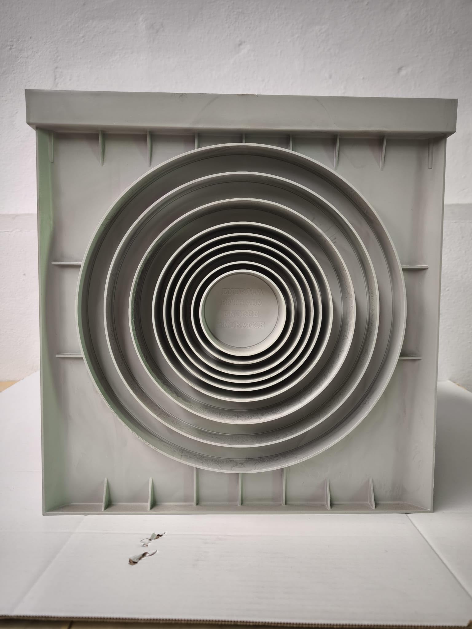 Suinga Arqueta Sifónica 40x40cm Monobloc con Tapadera Reforzada | Ideal para Desagües y Evacuación Agua Residual | Alta Resistencia y Durabilidad | Entradas de Diversos Diámetros 50-315mm