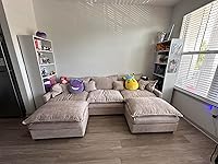 Review Image by Liliana Rios Liliana Rios