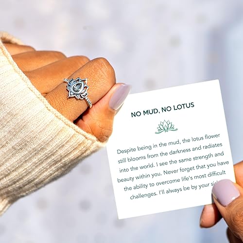 Miniatura 4 de STORYJEWELLERY Anillo de promesa de loto para mujer, anillo de flor de loto plateado, anillo delicado para niñas, regalos de joyería para mujeres