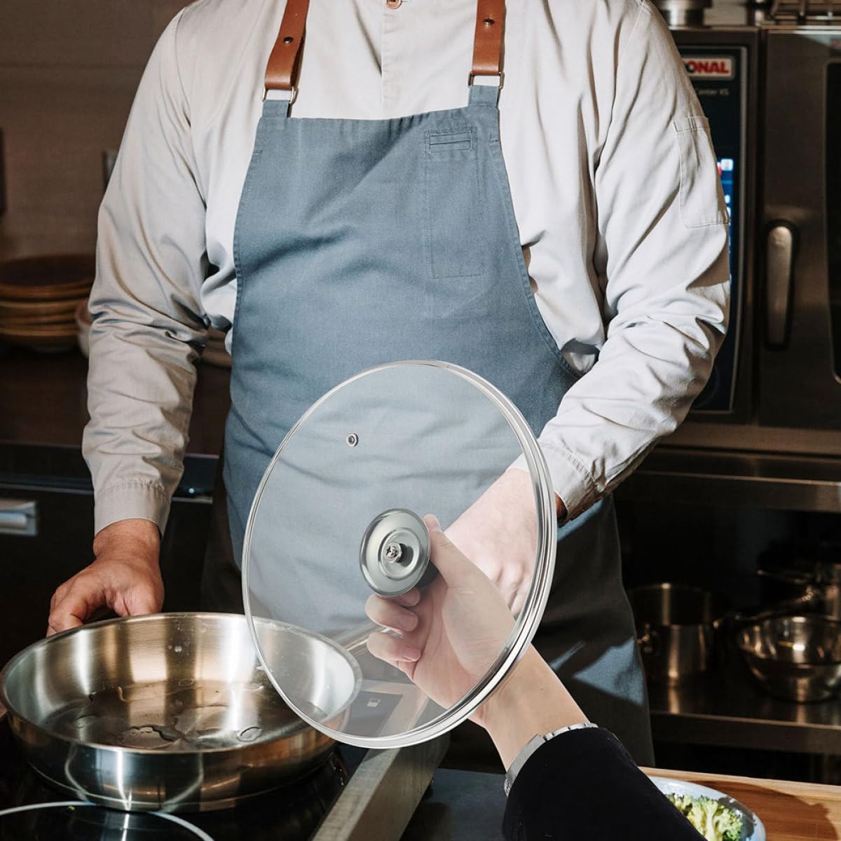Coperchio Pentola in Vetro Temperato 30 CM Bordo in Acciaio Inox e Sfiato Vapore Copertura Trasparente per Cucina Casalinga Mantiene Calore e Umidità per Cottura Uniforme