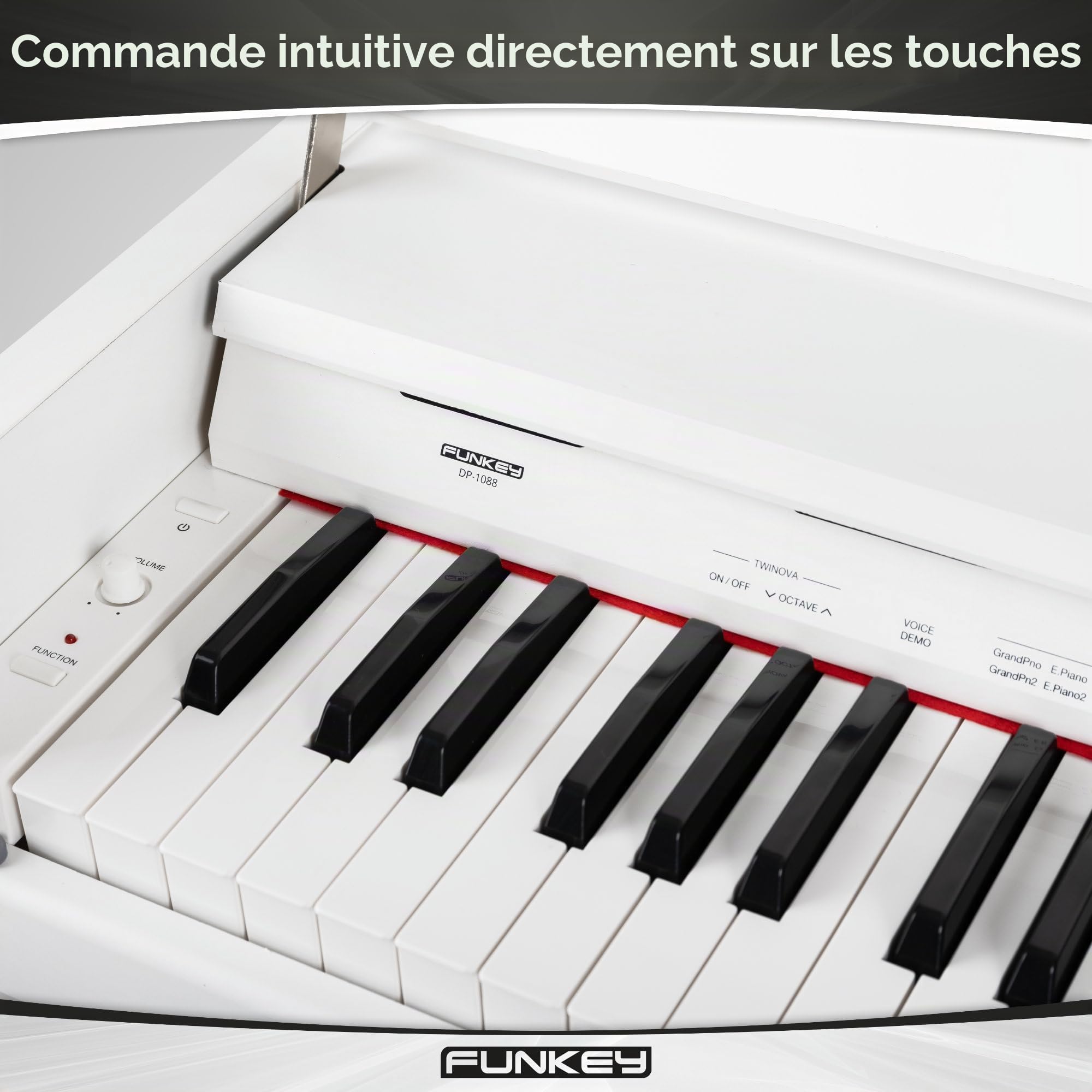 FunKey DP-1088 WM Piano numérique élégant - 88 touches de clavier sensibles à la vélocité et 3 pédales - 20 sons - Haut-parleurs stéréo intégrés et 2 prises pour casque - Blanc mat