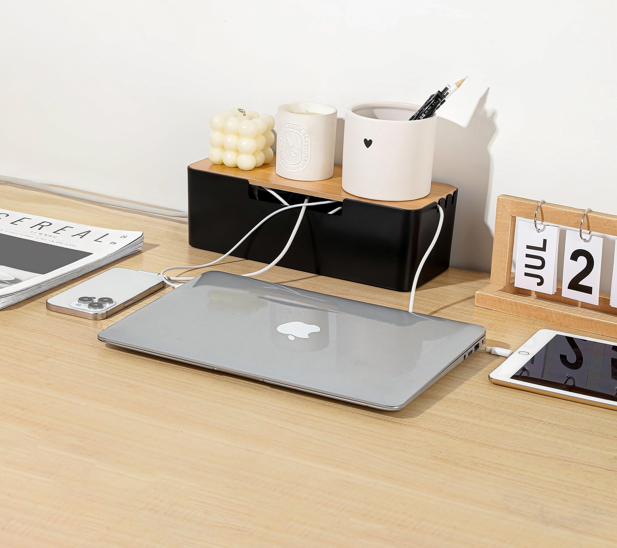 ABS Cord Organizer Box mit hölzernem Deckel, Kabel-Management-Box für Power Strips oder Surge Protectors, Desk Cable Tidy Box für Büro Home (Schwarz)