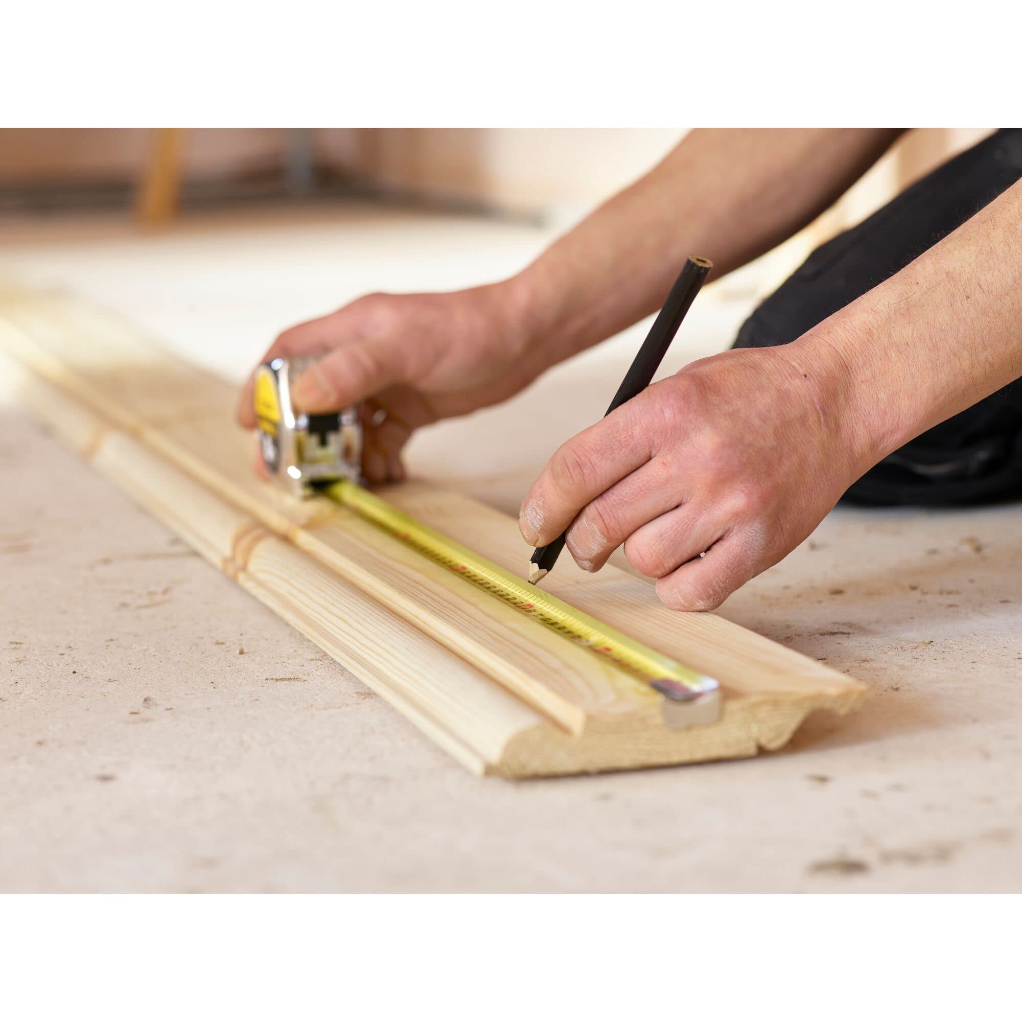 STANLEY 0-33-198 Mesure 8 M X 25 Mm Powerlock Classic Fabriqué En France - Ruban Large - Revêtement Blade Armor Et Mylar - Crochet 3 Rivets - Boitier Abs Antichoc - Blocage De Ruban