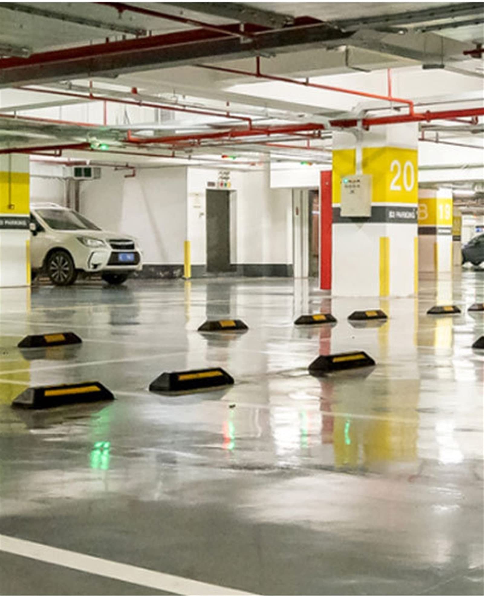 Fermaporta Per Garage In Gomma | 2 Pezzi Con Strisce Riflettenti | Parcheggio Preciso E Sicuro - Foto 10