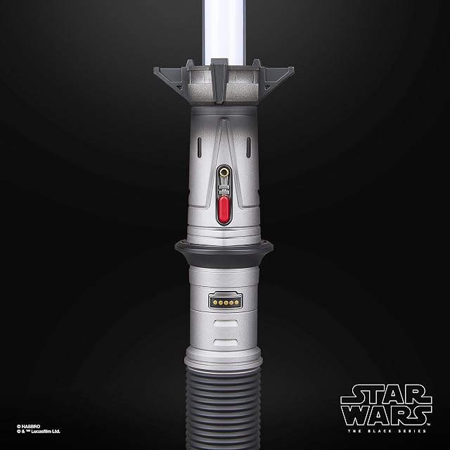 Foto 6 de 8 de Star Wars The Black Series - Baylan Skoll - Sable de luz Force FX Elite
