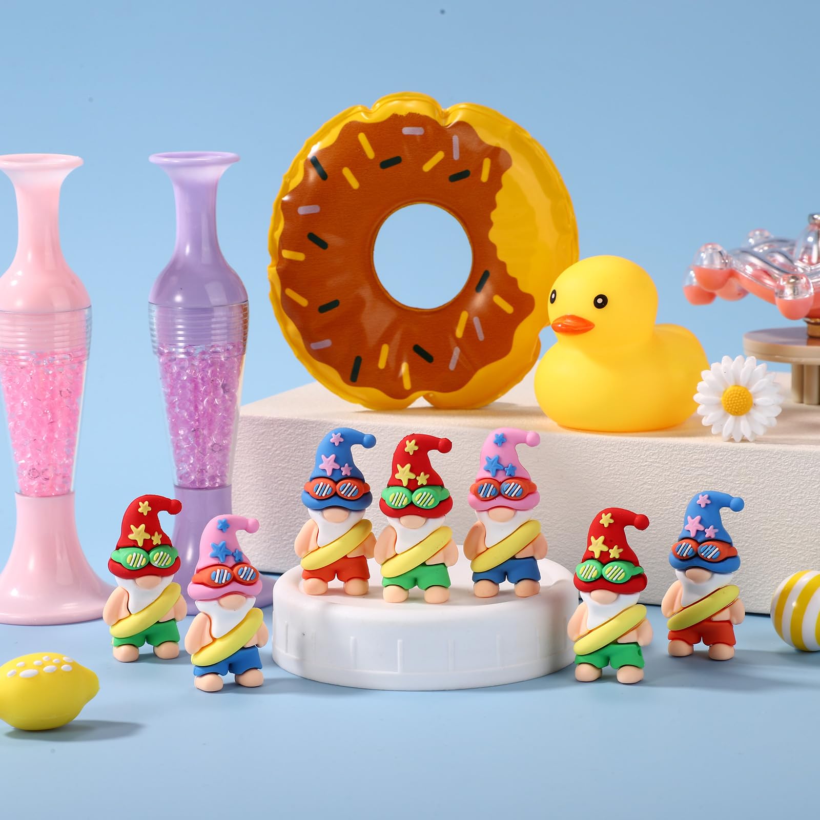 12 Figurines Nains De Plage Miniatures En PVC - 4x2x1.7 Cm - Couleurs Bleu, Rose, Rouge - Déco été, Jardin, Table, Fête - 2