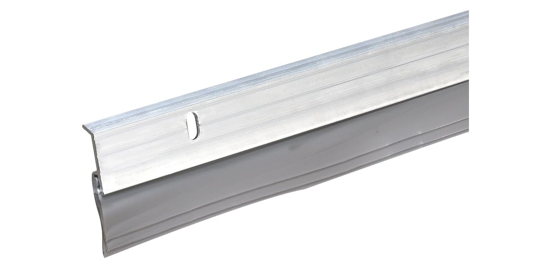 Bas de porte en aluminium idéal pour protéger votre entrée du froid et de la poussière