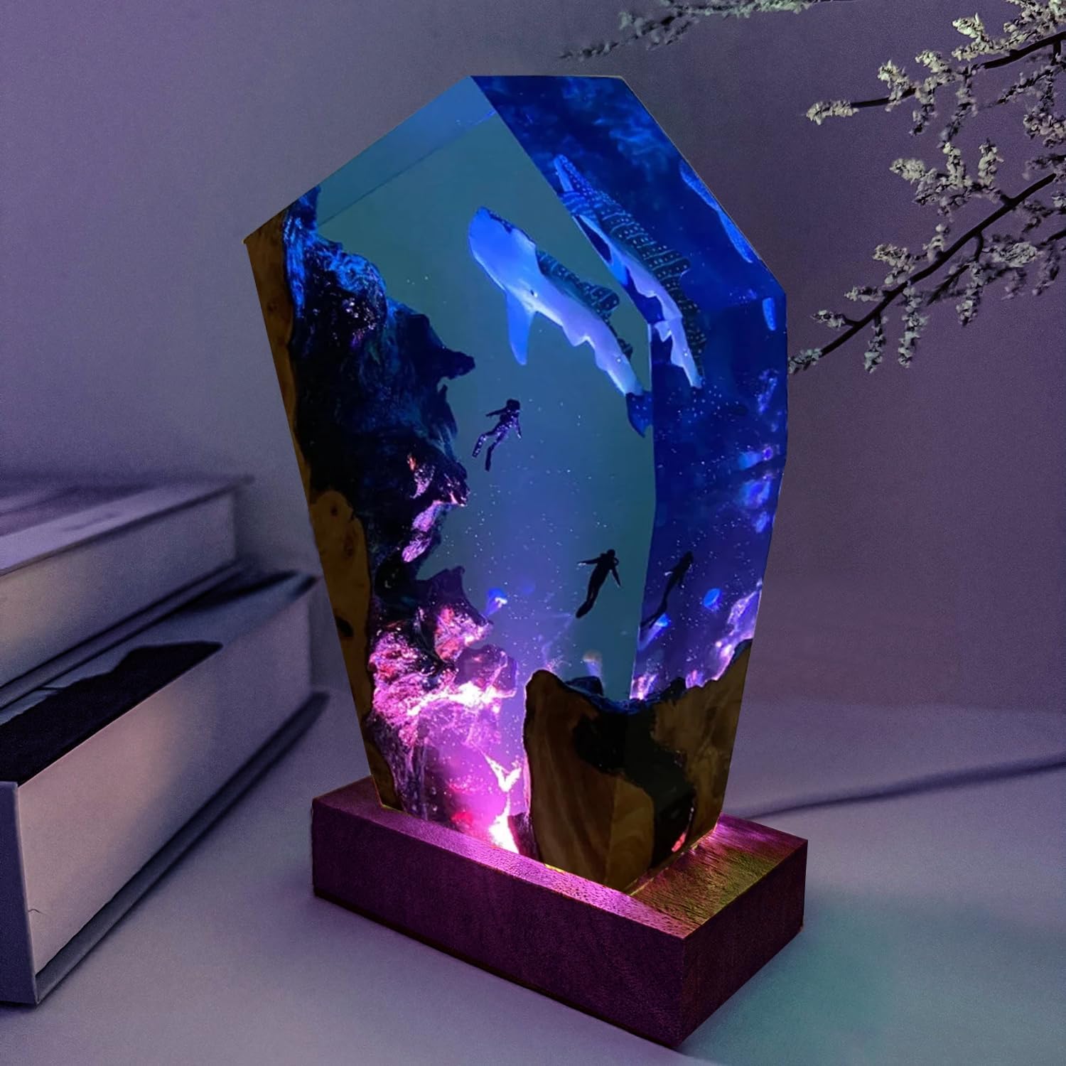 Whale Shark Resin Ocean Lamp, Handmade RGB Ocean Lamp with Wooden Base for Home Decor, Scuba Diving Gifts for Ocean Lovers,Unique Birthday Valentine's Day Gifts for Women & Men (S,6"x4")