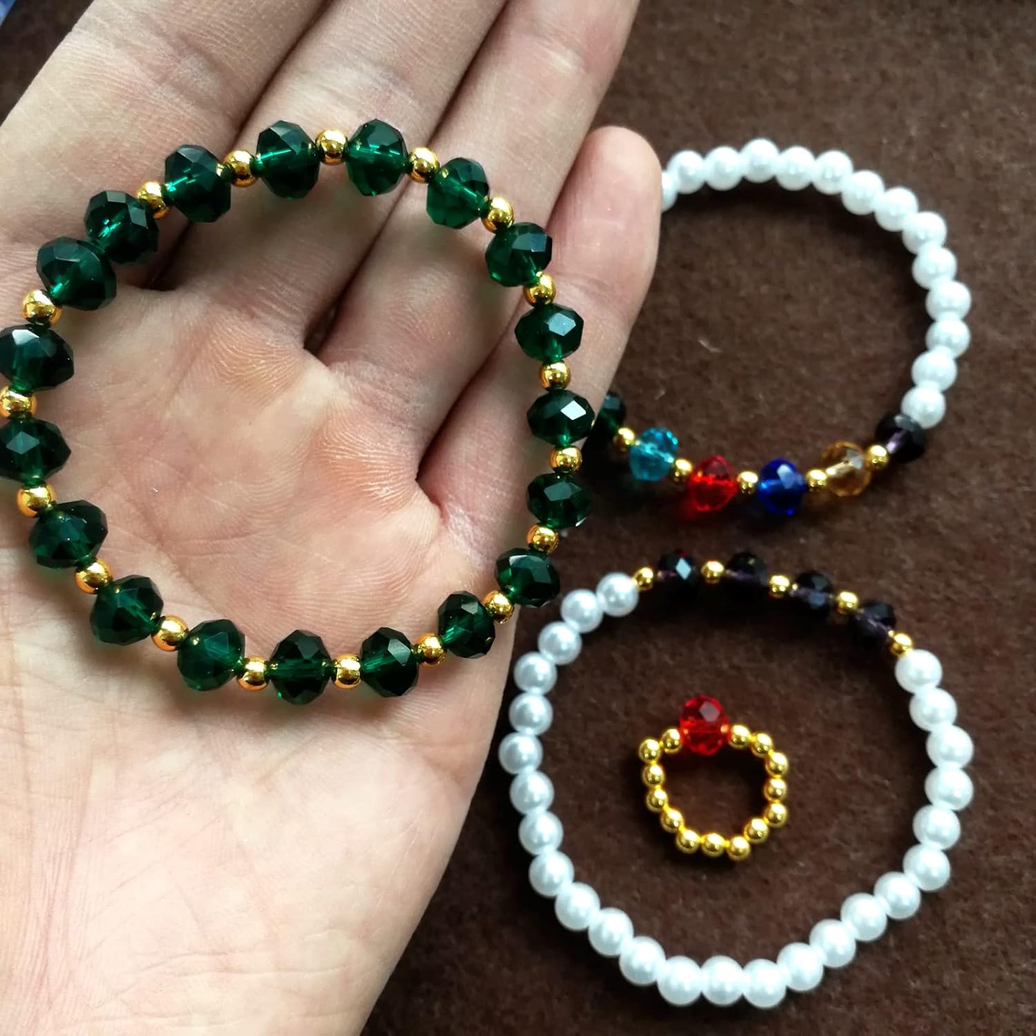 Amaney 1500pcs 4mm Smooth Round Beads Gold Spacer Loose Ball Beads for Bracelet Jewelry Making Craft