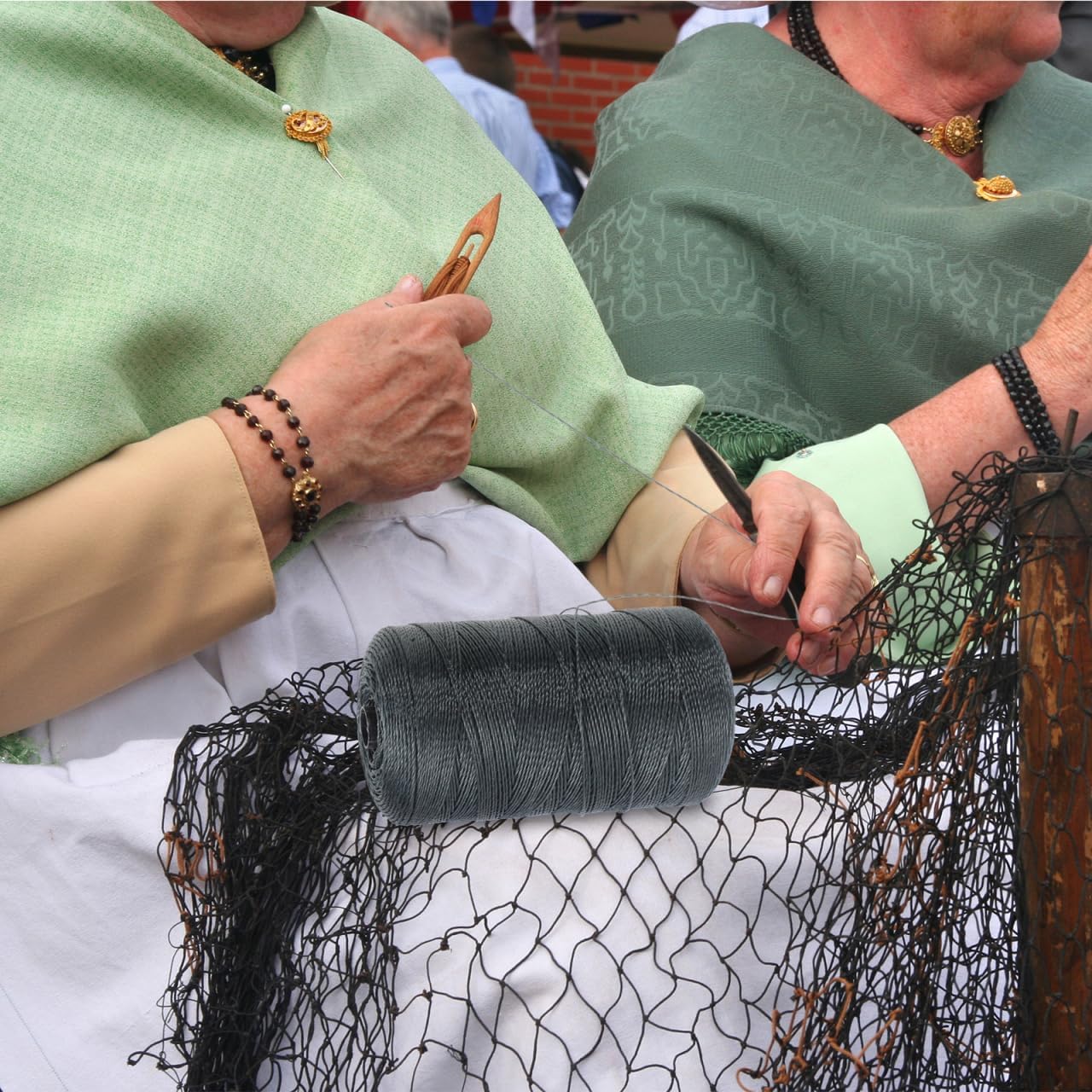 ARTIBETTER 2 Rolls Nylon Twine for Fishing Net Repair Heavy Duty Braided Fishing Line Multi Use Nylon String for Fixing Nets Shrimp Traps and Crabbing Gear 18 Strands Durable and