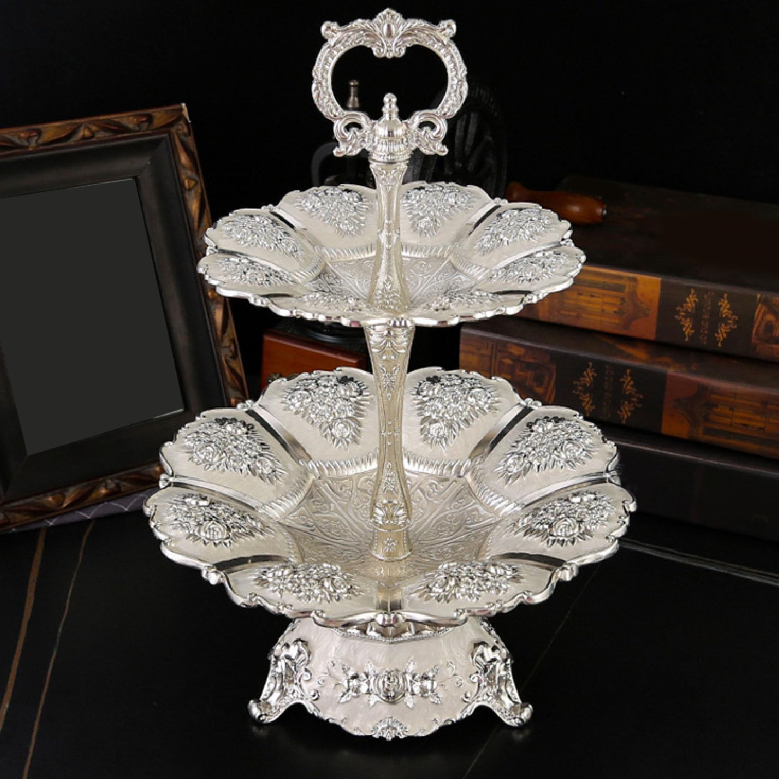 Soporte Tartas 2 Niveles, Soporte Postres Aleación Europea Reutilizable, Bandeja Servir Repostería con Asa Superior para Fiestas Té, Bodas, Decoraciones Cumpleaños (Plata Blanco)