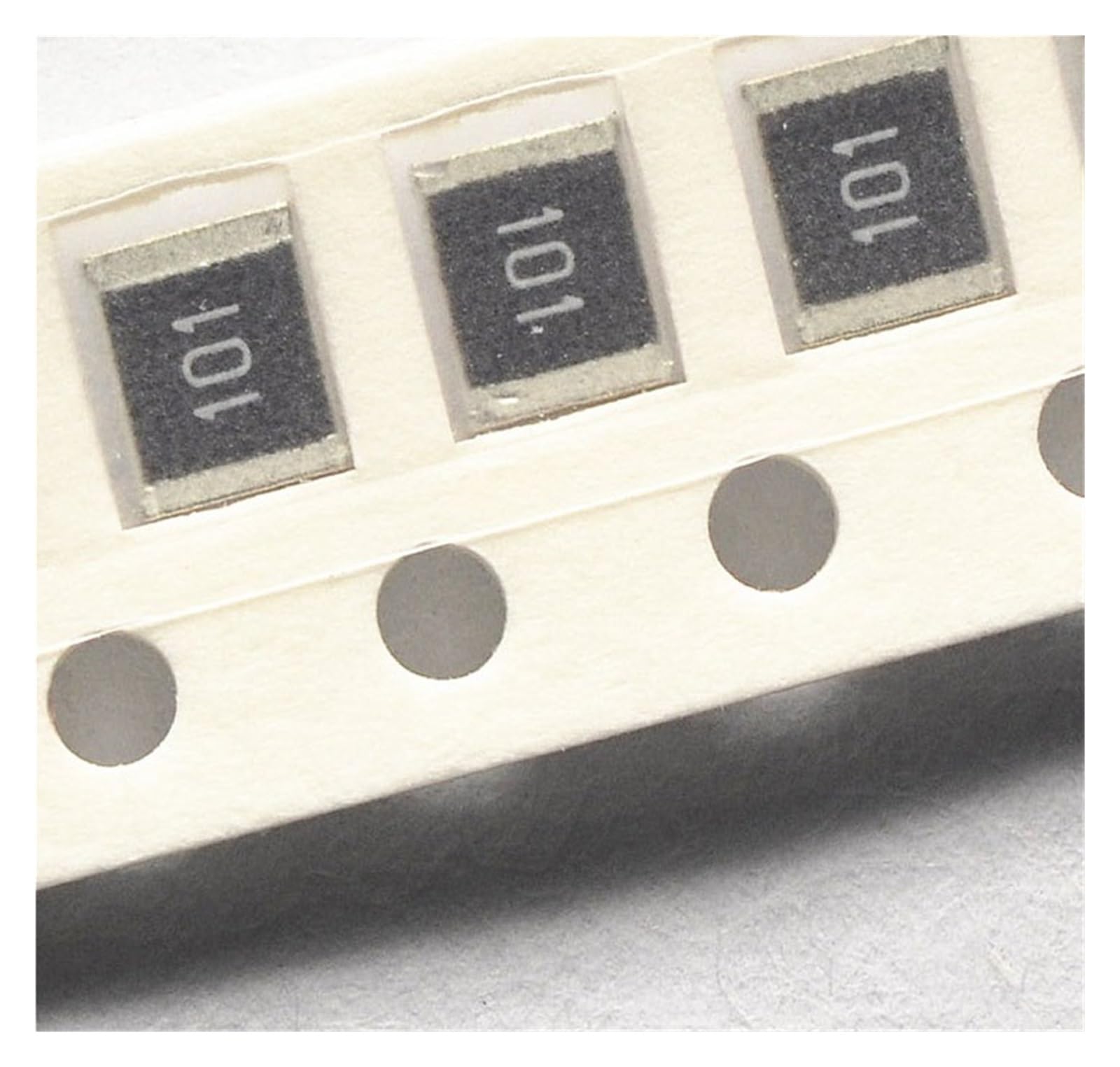 Résistance 1210 format 5% tolérance haute impédance 2.4M Ohm lot de 10 pièces
