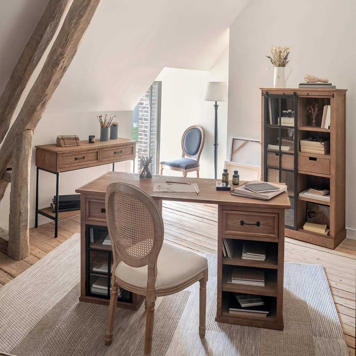 ATMOSPHERA CREATEUR D'INTERIEUR Vitrina Danik de 2 cajones
