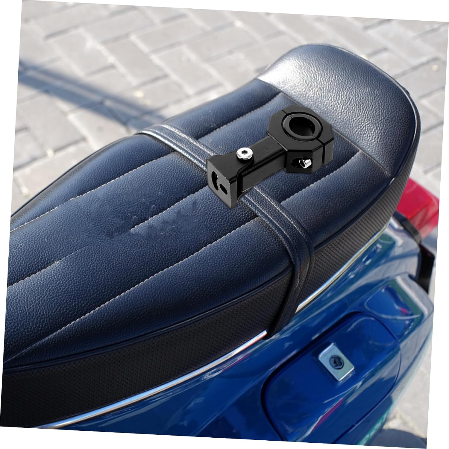 Motorcycle Spotlight Mounting Bracket Clamp Holder for Auxiliary Lights Easy Installation for Front Forks Design for Motorcycle Use