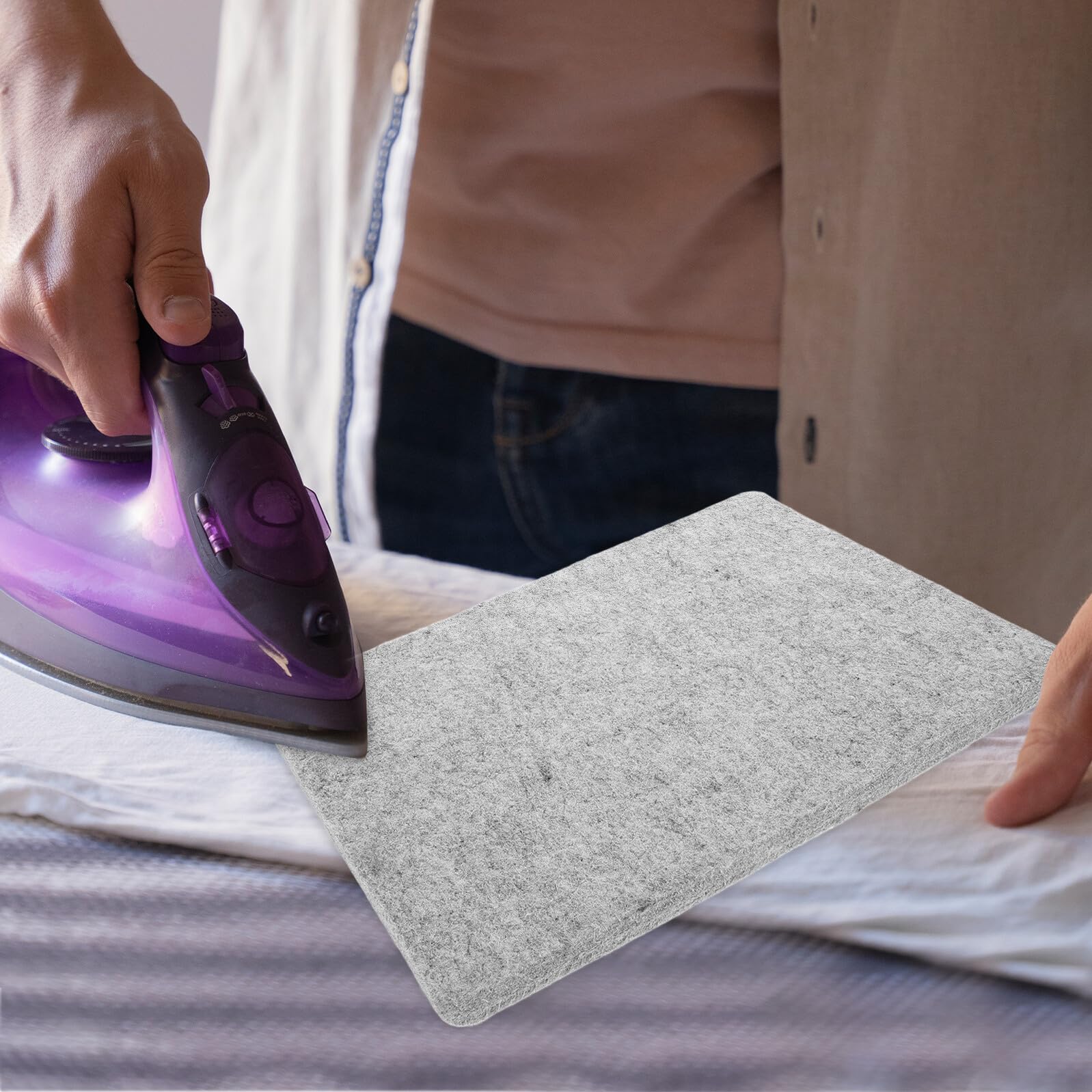 SOLUSTRE 4 Pezzi Tappetino Stirare Feltro Resistente Alte Temperature Protezione Abiti Riutilizzabile Leggero e Lavabile per Asse