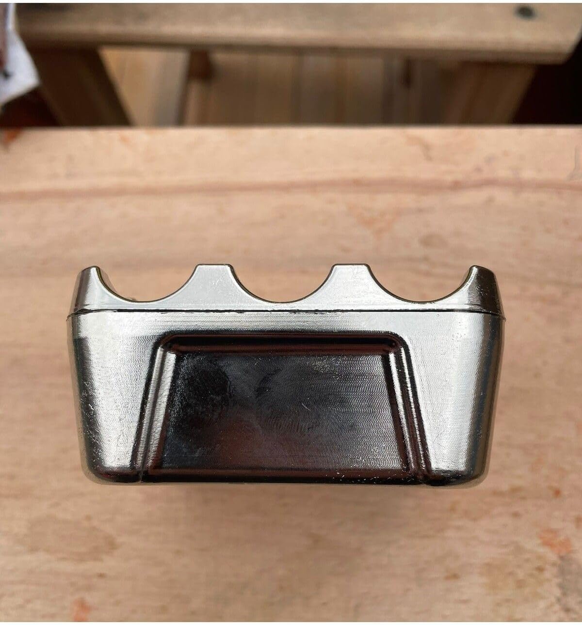 Metal Small Ashtrays,9 Grids Windproof Ashtray Tabletop Decor Ash Tray,Portable Decorative Silver Suitable for Outdoor Use Balcony for Cigarette