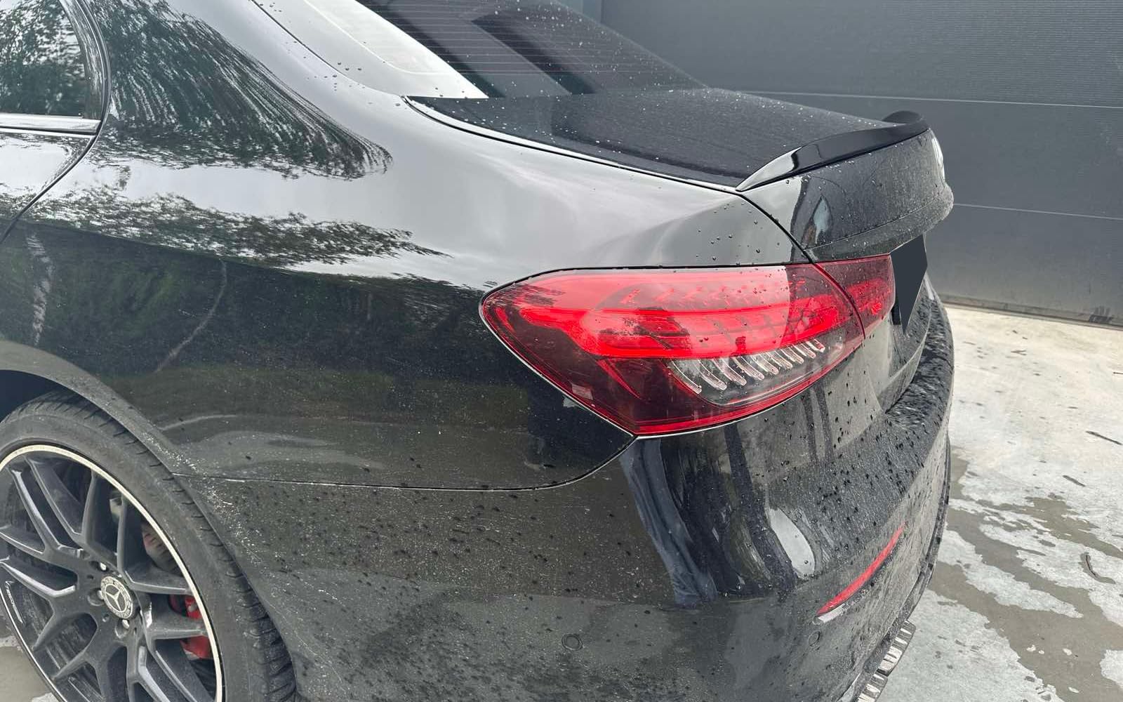 Heckspoiler Für Mercedes E-Class C238 - Sportliche Abrisskante In Glanz Schwarz