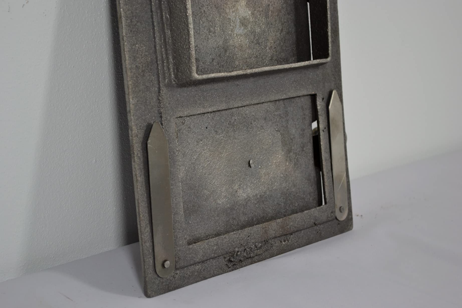 SEZAM Backofentür aus Gusseisen mit 2 Türen - mit Türriegel, Brotofentür - Steinofentür - Pizzaofentür 35 x 3 x 26 cm - rechteckig, ohne Bemalung