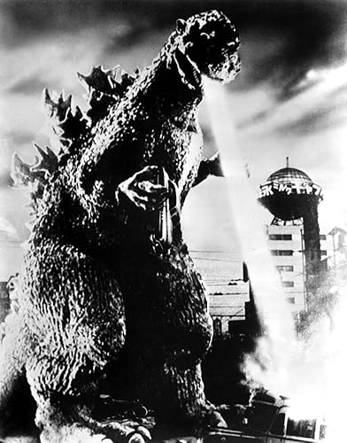 Posterazzi EVCMBDGODZEC003 Godzilla Photo Print, 8 x 10